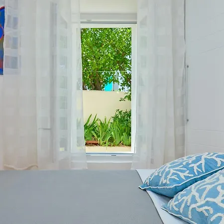 Furmus A26 Apartment